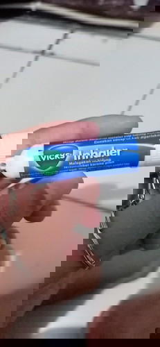 Vicks inhaler