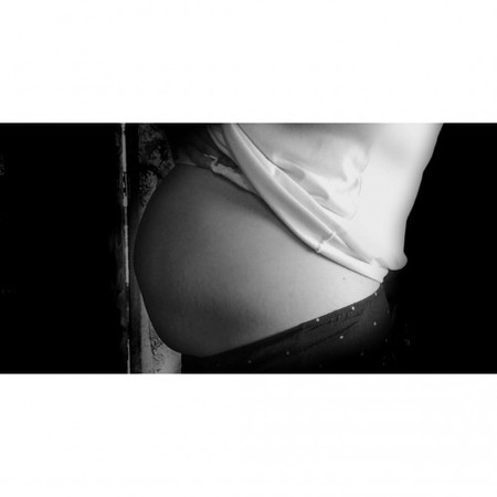 33 weeks pregnant