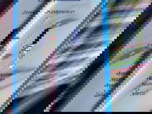 2 สัปดาห์ลองตรวจแล้วขึ้นขีดที่2จางๆค่ะ ขึ้นภายใน 5นาทีดังรูปจะท้องไหมค่ะ จะฝากครรภ์ได้ไหม ค่ะ