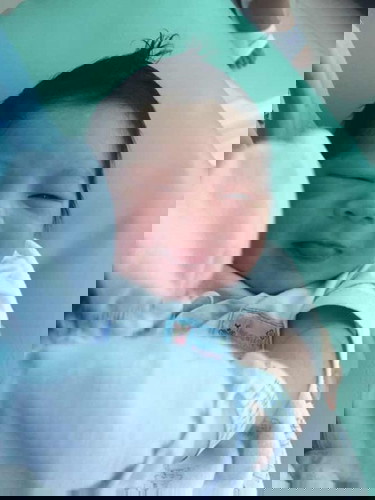 ผมลืมตาดูโลกแล้วค๊าาาฟ