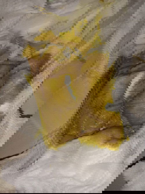 Mga momy normal lang po ba ung kulay ng poops ng baby ko pbf po sya..pls respect my post thank u.