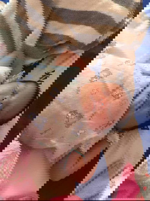 กินนมแล้วอวกค่ะ