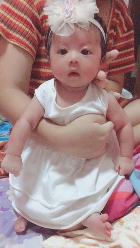 น้องพลอยใส ลูกสาว