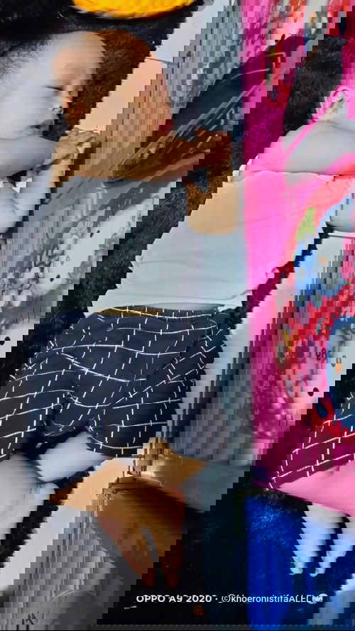 8bulan belum merangkak