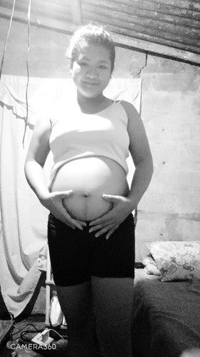 35weeks & 5days
Team January 💚