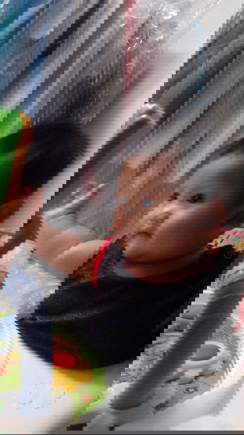 bayi gantengnya mama