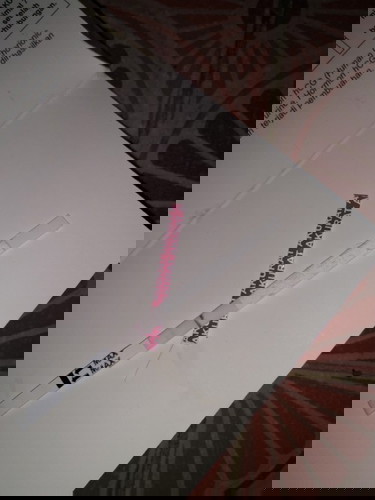 Tespek garisnya satu jelas satu samar apakah itu positif/negatif hamil?