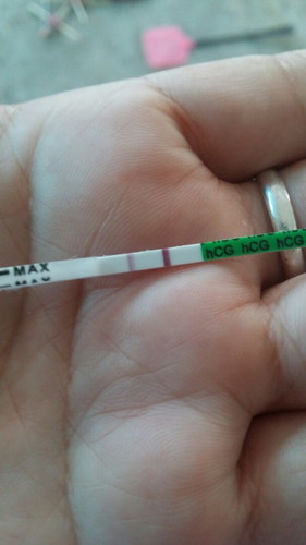 ช่วยยืนยันหน่อยค่ะ ว่าแบบนี้ตั้งครรภ์ไหมคะ กลัวคิดไปเองค่ะ