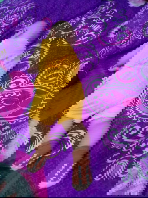 memang panjang bdan bayi 5 bulan hrusnya brpa cm bund? 1 meter ya