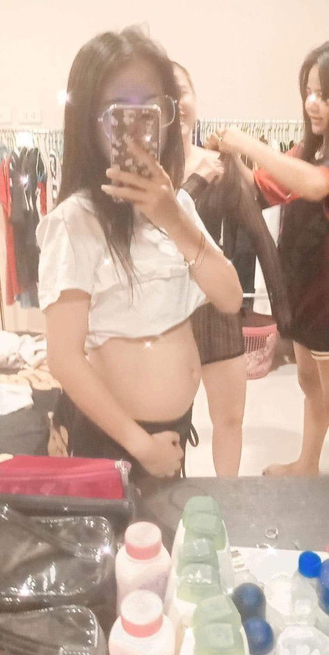 ท้องเล็กเกินไปมั้ยค้ะ