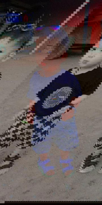 มาอวดความหน้ารักกันคั