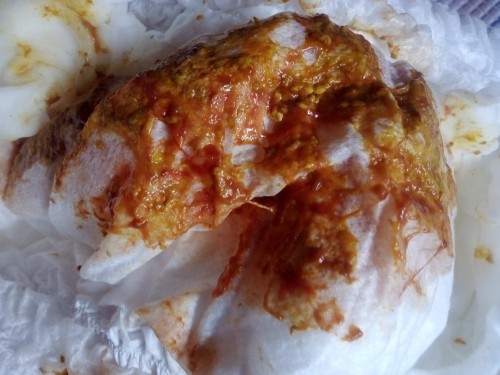 น้องได้2เดือนแล้วค่ะ ถ่ายสีแบบนี้ถือว่าปกติไหมค่ะ หรือเป็นอันตรายเปล่าค่ะ ช่วยแนะนำหน่อย คุณแม่กังวล