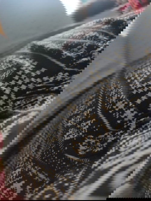 Bund, ada yang sama kaya aku gk? Kandungan 18week tpi bentuk perut gk bulat buncit? Malah lebar aj:"