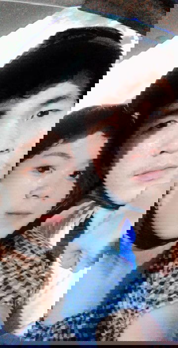 พ่อชื่อคอป แม่ชื่อครีม อยากได้ชื่อเล่นลูกสาวเป็น ค. จะตั้งชื่อว่าไรดีค่ะถามแม่ๆ❤️🥰