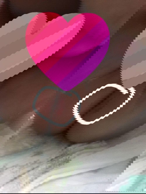 แม่ๆ ลูกถ่ายทีละนิดแต่ไม่มีกลิ่นเหม็นน้อง1เดือน16วัน