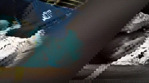 Jam 12 malam sering nangis