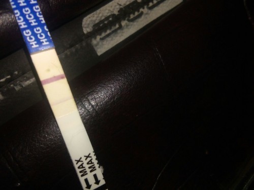 Bun apa kah ini fositif,tapi saya belum telat hait saya sekarang masih mual2 pusing,bayudara sakit