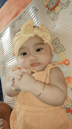 Haloo nama ku azkia xena callista umur ku 4bulan 12 hari yuk kenalan satu satu😁