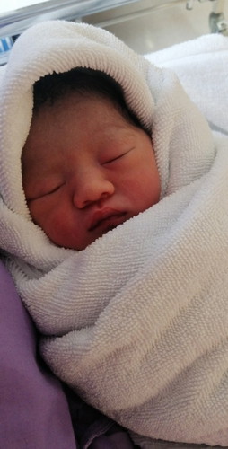 แตกแล้วค้า 36w 2340กรัม