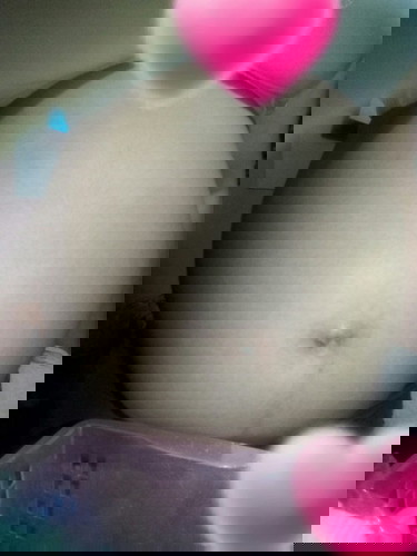 แม่ๆๆค่ะท้องกลมหรือท้องแหลมค่ะ