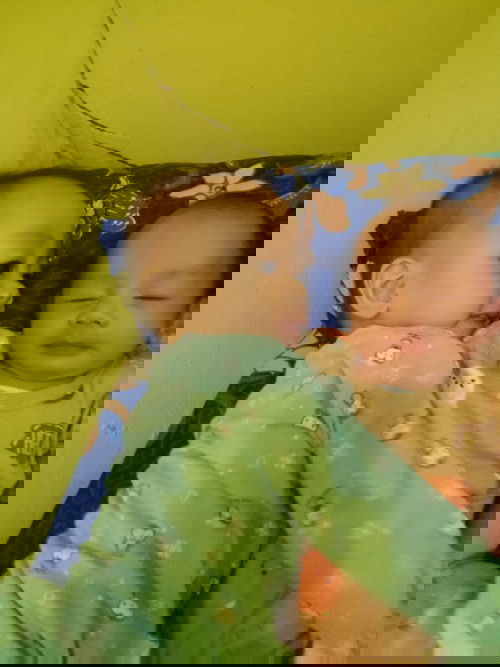 Anak pertama cemburu sm adeknya mau nen juga