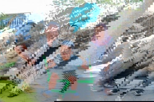 Libur Hari ke-Tiga di The Lost World Castle. Si kecil naik kereta luncur sendiri 😮