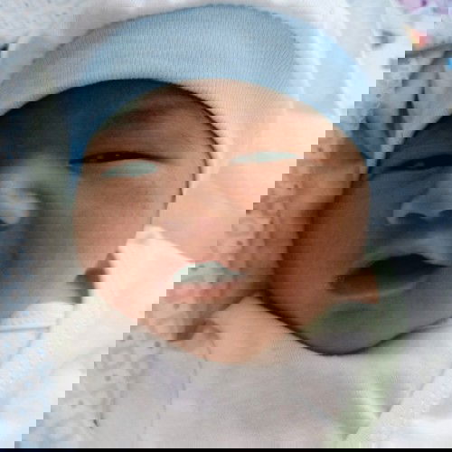 Sharing My Little One 👶