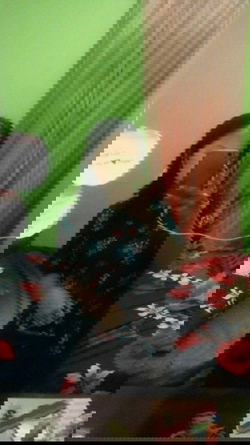 bund rutin foto perut enggak? aku pengen gt liat fto perkembangan tp udah 14mgg aja soalnya mager😂