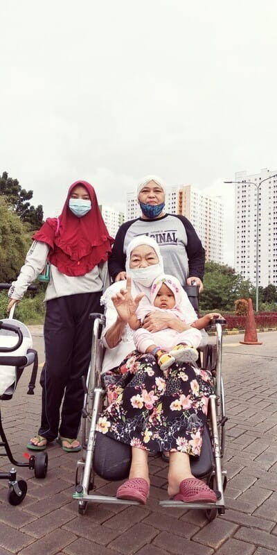 Kerumah Uut tersayanggg