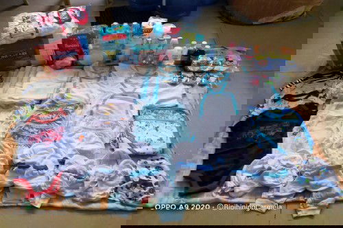 Team March! ❤ 29 weeks preggy.