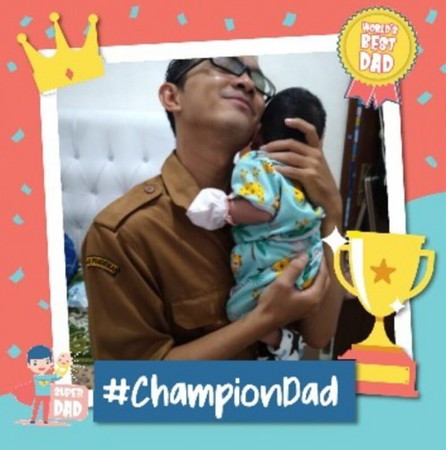 Ayah yang selalu bahagia