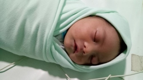 baby boy 3.5 kg