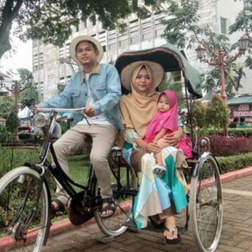 HARAPAN DITAHUN 2021 SEMOGA SELALU BAHAGIA SAMA KELUARGA