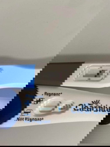 Faint positive line, 2 days late and i’m confused 😂