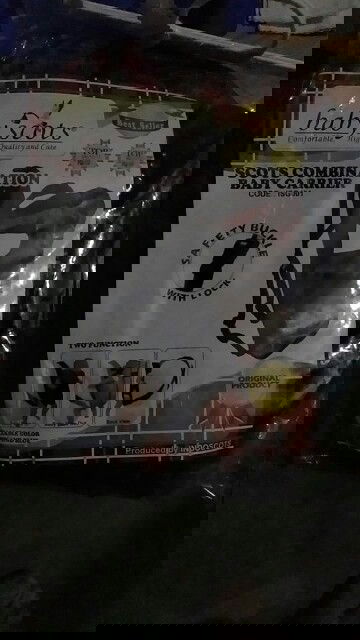 Gendongan scots combination baby carier