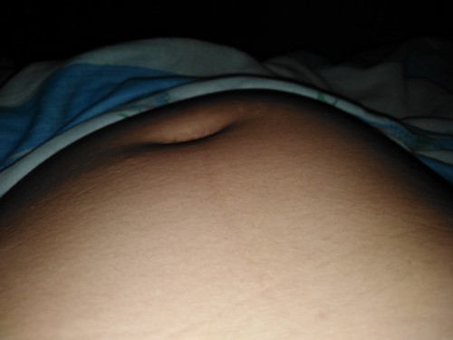 2nd trimester up coming 5months on January 21..
Normal lng bang maaga manigas lagi ang tyan?