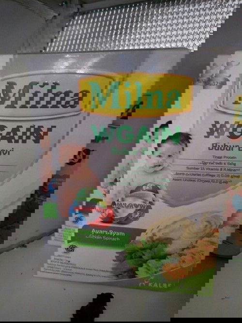 Bubur milna wgain ayam bayam