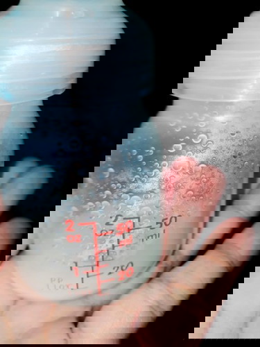 Asi dikit. Pumping 4 jam sekali