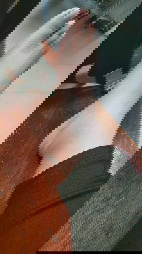 เท้าบวมหลังคลอด คลอดธรรมชาติ