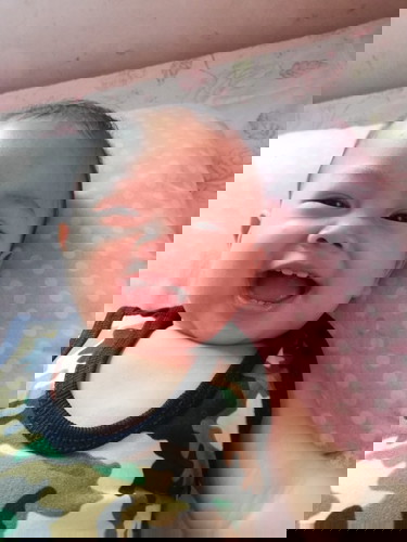 7 months old(8 na teeth nya)