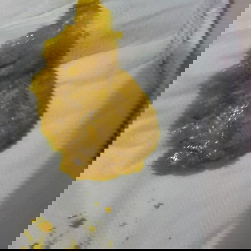 Con e 2m20 ngày lúc ị ra phân sệt như hồ bé bú hoàn toàn sữa mẹ vậy có sao hk ạ