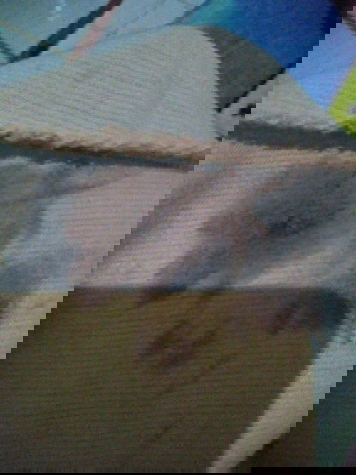 Bun saya keluar bercak coklat di kehamilan 11 minggu,saya takut, ini tandanya apa ya, saya usg atau