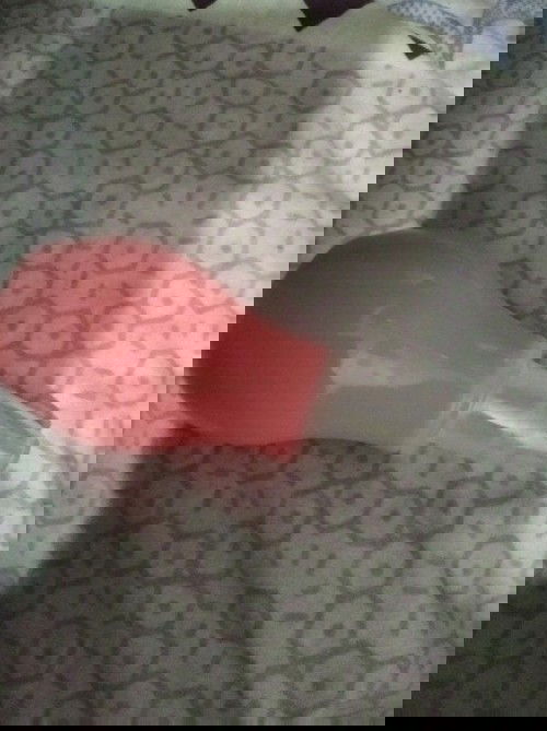 Help please. baradong ilong ng baby 2 months pa siya