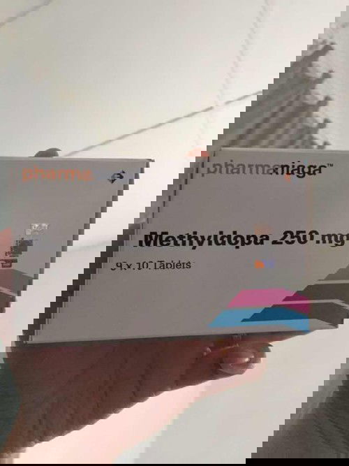 Umur 26 thun dah kena makan ubat darah tinggi kndgn baru usia 12 mnggu ,isnin dpn kena ambik darah untuk kali 3 ..