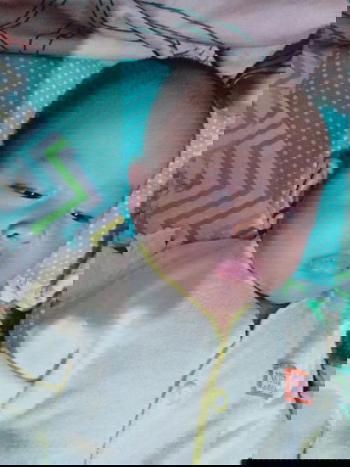 2buln 16 hari usiaku