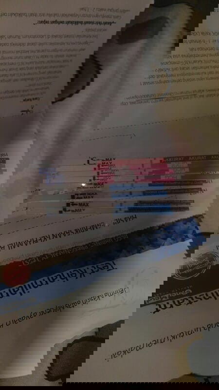 Maaf bun mau tanya saya hpht 19 dsember sehbis haid pyudr nyeri trus tgl 6 flek llu tgl 12 saya tes