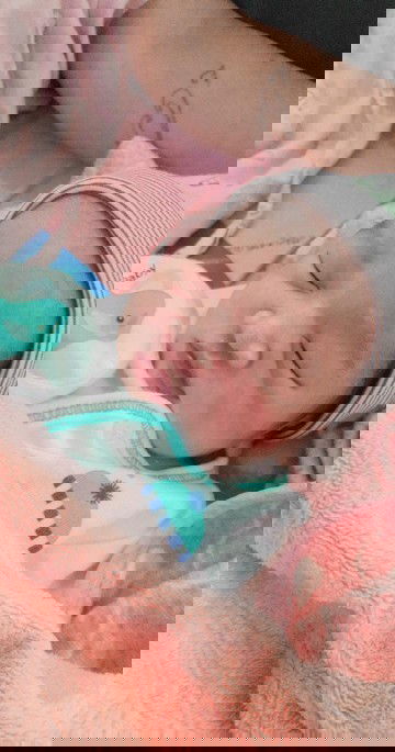 เเตกแล้วจ้า