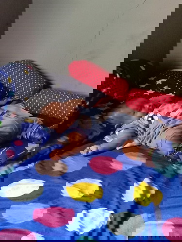 tidur pules banget😘