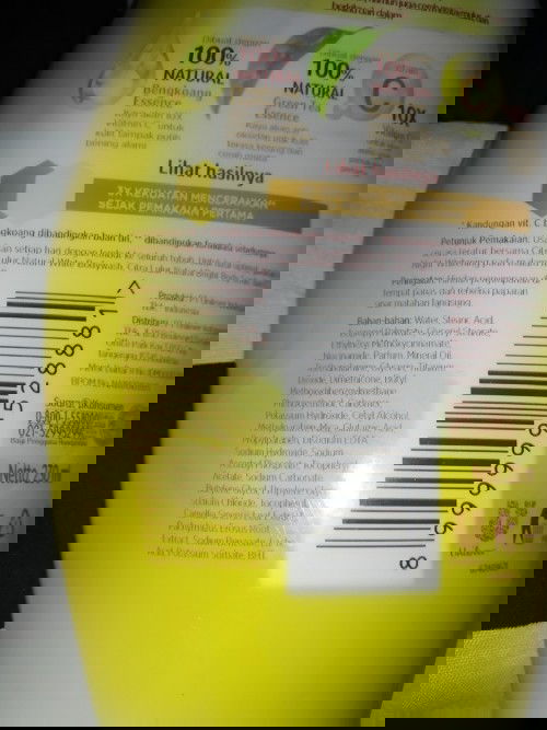 Penggunaan Hand and Body Lotion