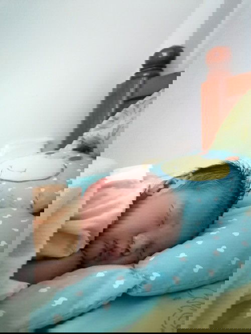 ทารกนอนคว่ำ